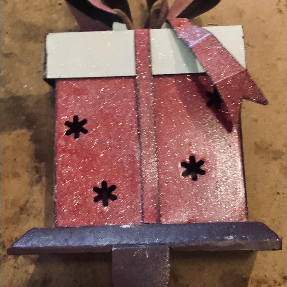 Christmas Present Gift Sparkly Metal Stocking Hanger Maroon and White